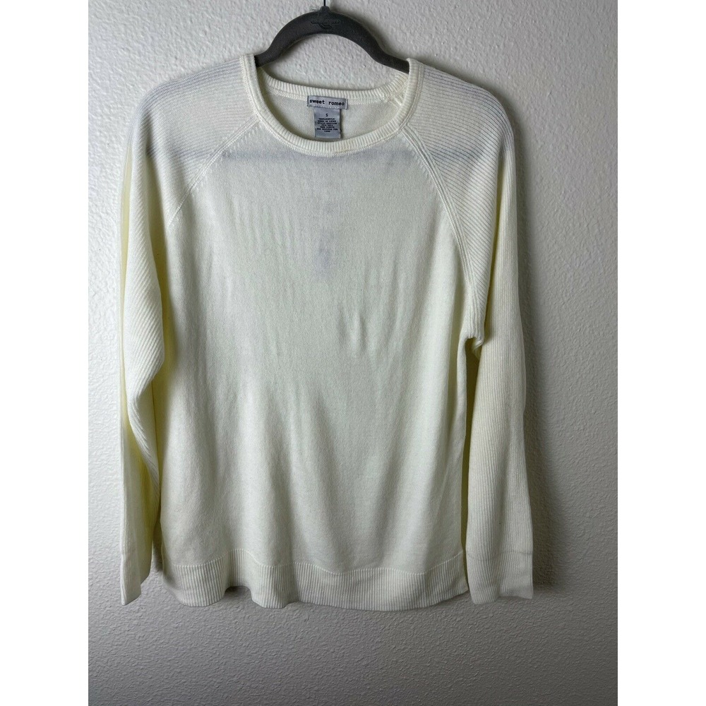 Sweet Romeo Women's Small Ivory Crew Neck Long‎ Sleeve Sweater Soft Romantic